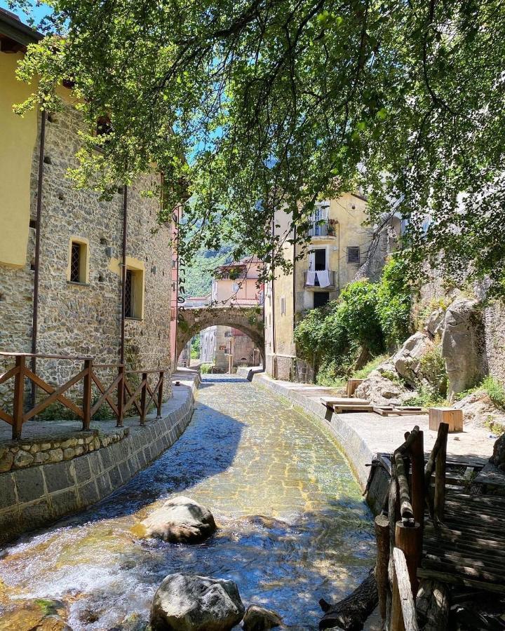 Campagna Waterfalls View Suites Extérieur photo