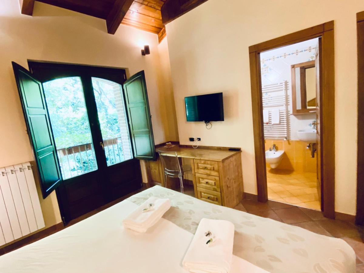 Campagna Waterfalls View Suites Extérieur photo