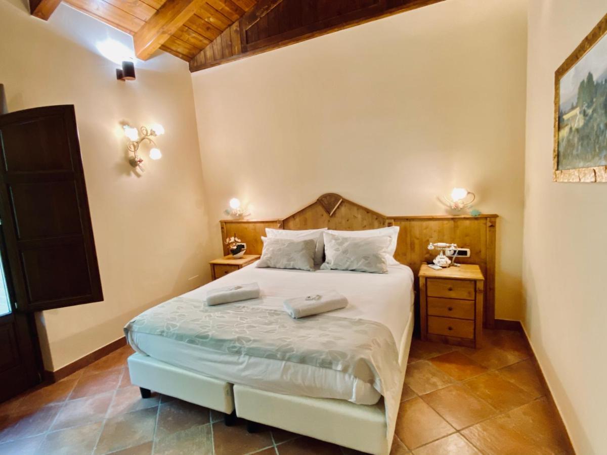 Campagna Waterfalls View Suites Extérieur photo